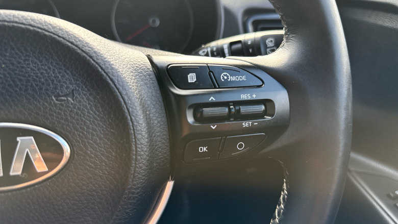 Kia Rio 1.4 3 5dr Auto [6 Speed] Petrol Hatchback